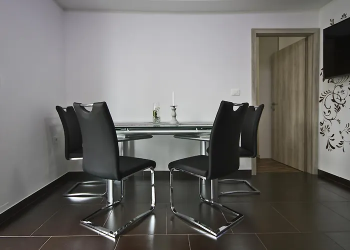 Apartma Mali Kralj - Little King Διαμέρισμα